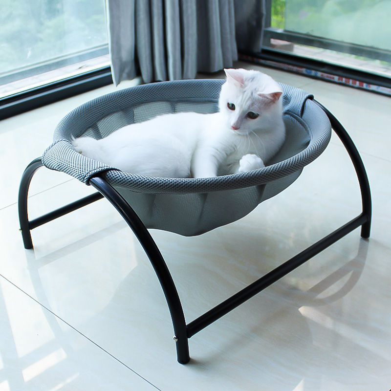 Tyson and Fate's Floor Round Hammock